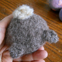 Load image into Gallery viewer, Bottom side of rabbit showing the tail, marie mayhew designs, hoppty rabbit knit and felt pattern