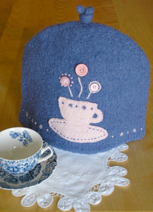 Woolly 6-cup Tea Cozy pattern